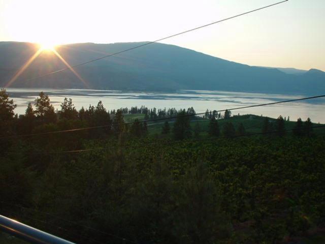 Eagle'S Nest B&B Lake Country Eksteriør bilde